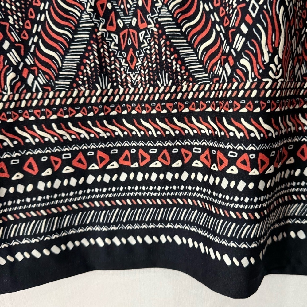 Tacera Tunic Top Scoop Neckline Sleeve Ties Black Red Tribal Print Size Large - Picture 5 of 9
